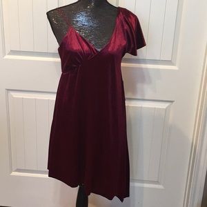 GB Velvet Red Dress!!